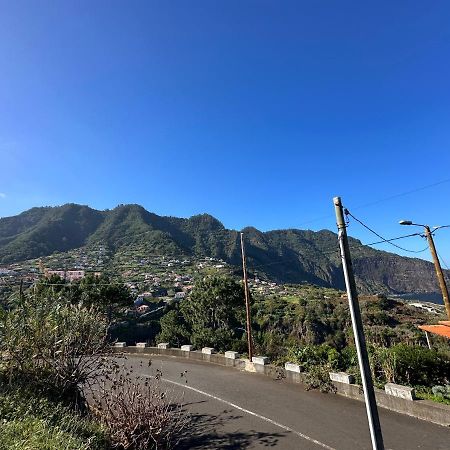 شقة Residencia Mendonca São Roque do Faial المظهر الخارجي الصورة