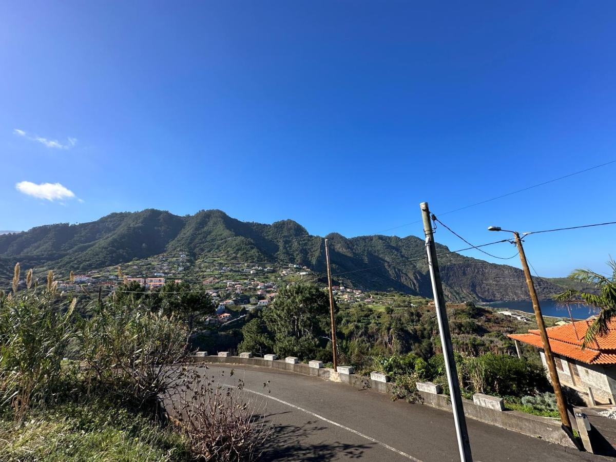 شقة Residencia Mendonca São Roque do Faial المظهر الخارجي الصورة
